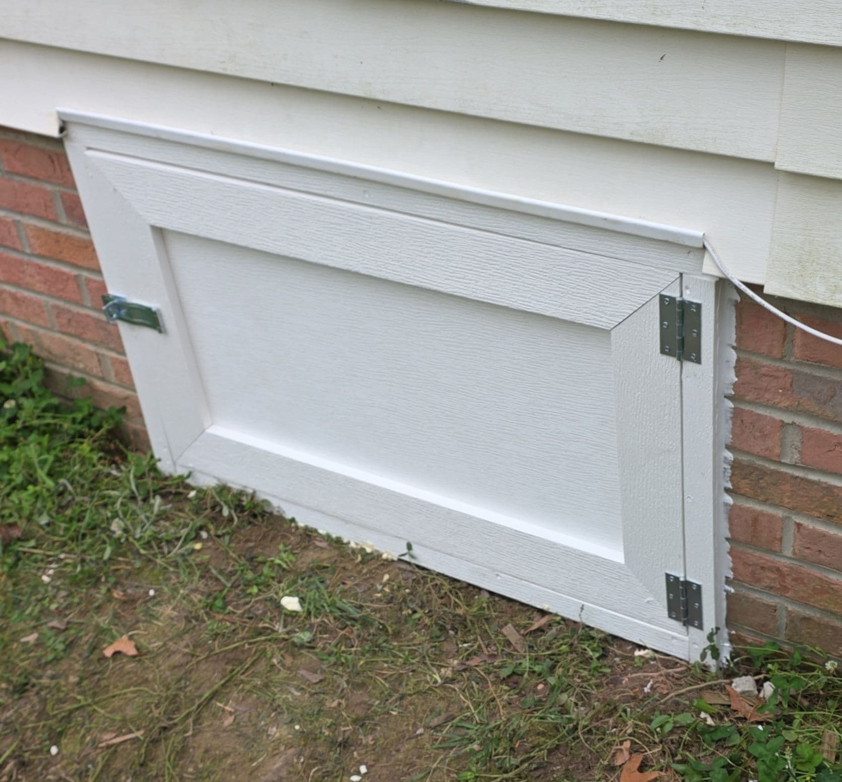 Gallery photos for Why Your Crawl Space Door Deserves a Real Upgrade: Image #2