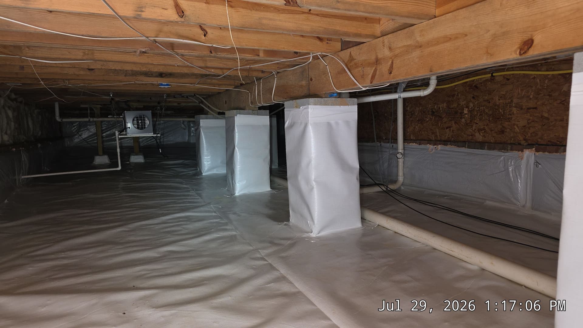 Gallery photos for Full Crawl Space Encapsulation with Dehumidifier Install in Durham: Image #2
