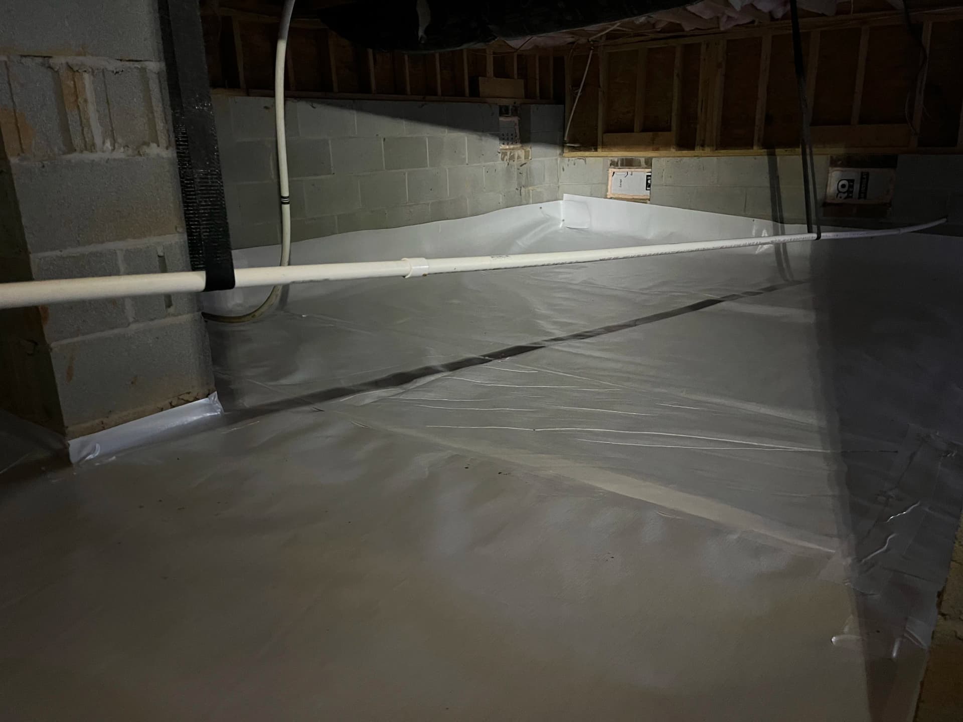 Gallery photos for Vapor Barrier and Dehumidifier Install for a Dry Crawl Space: Image #4
